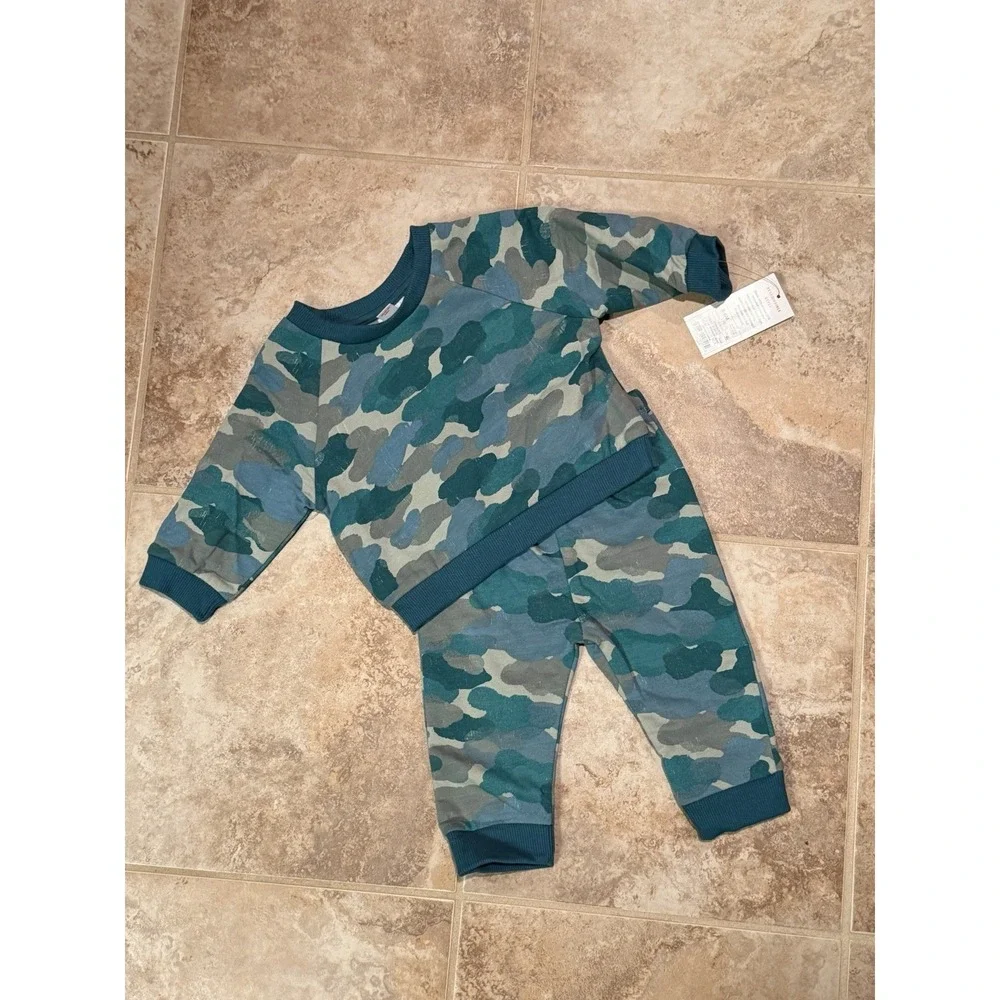Cat & Jack Baby Boys 2pc Camo Print Fleece Sweatshirt & Joggers Size 3-6M NWT